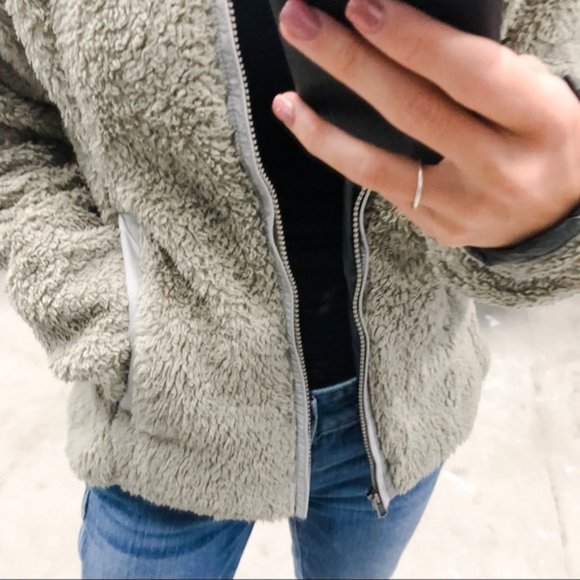 Patagonia | Sherpa Zip Up Los Gatos Fleece Jacket - Picture 3 of 6